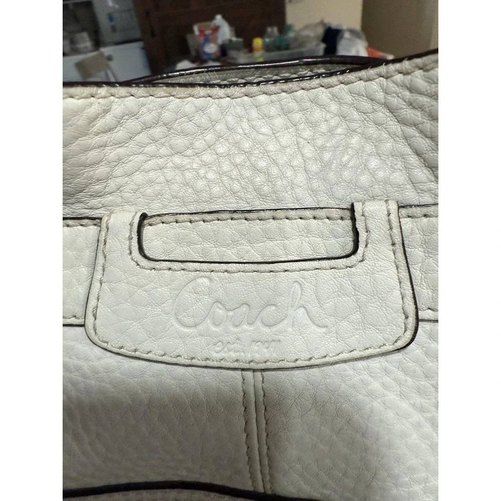 COACH F14686 Penelope Cream‎ White Pebbled Leather Double Handle Shoulder Purse